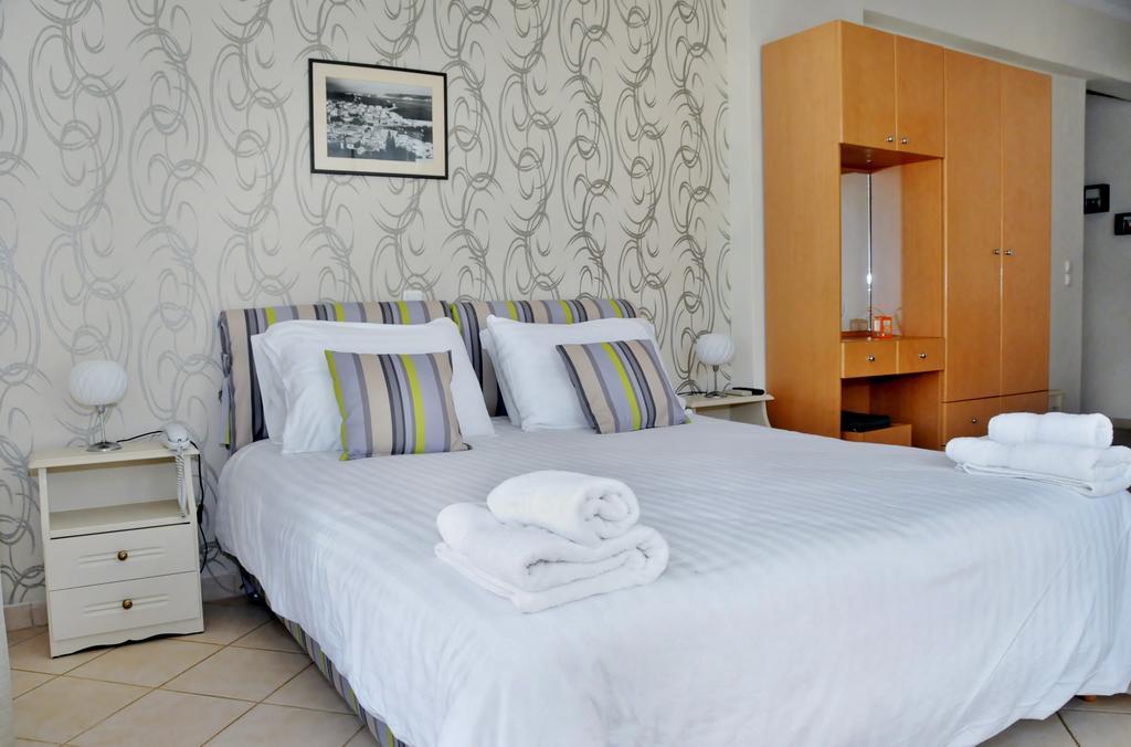 To Kastro Aparthotel Pylos Room photo